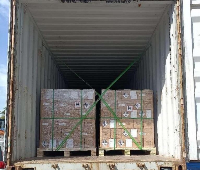 20000pcs lifepo cell are loaded for large power station application